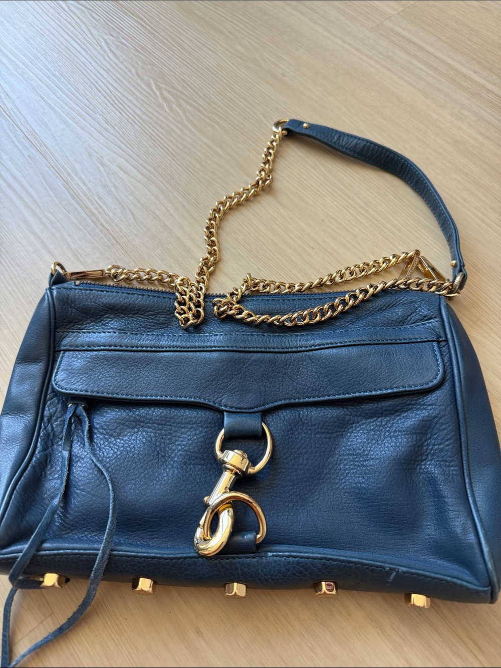 Used. Women's Black Leather Chain-Handle Shoulder Bag with Gold Hardware